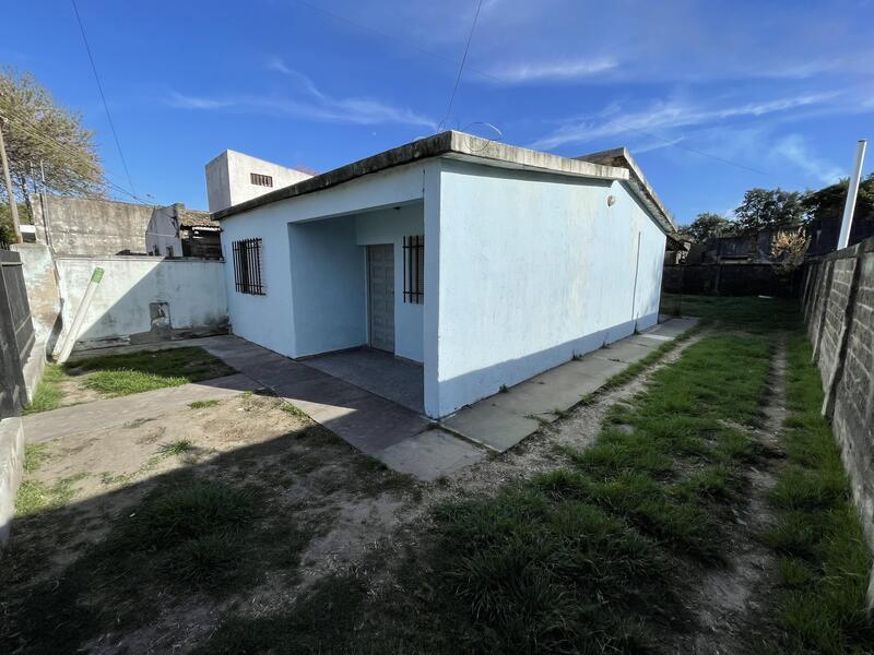 Casa en Venta — Calle 19 1700, Avellaneda, Santa Fe