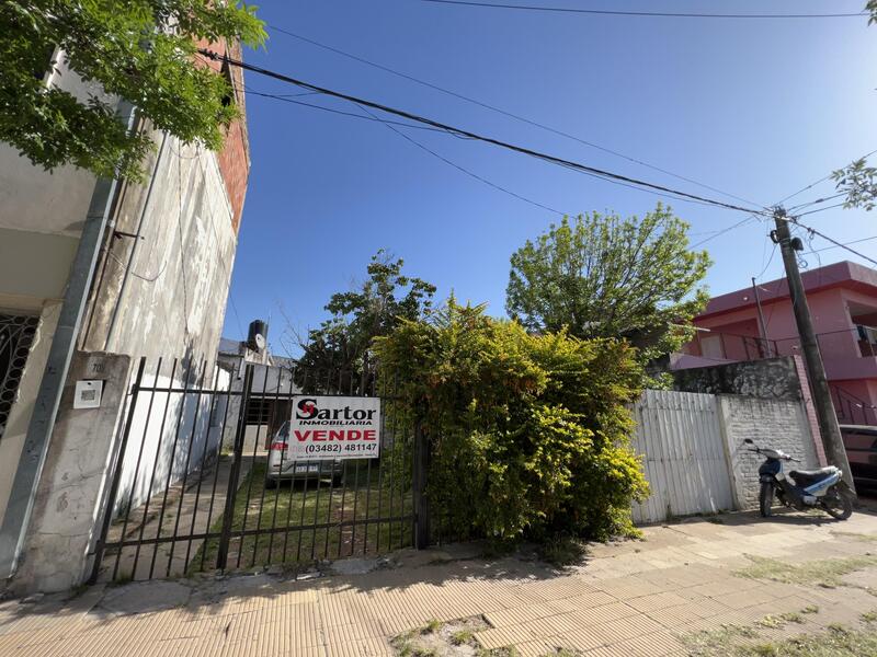Casa en Venta — Obligado 1414, Reconquista, Santa Fe