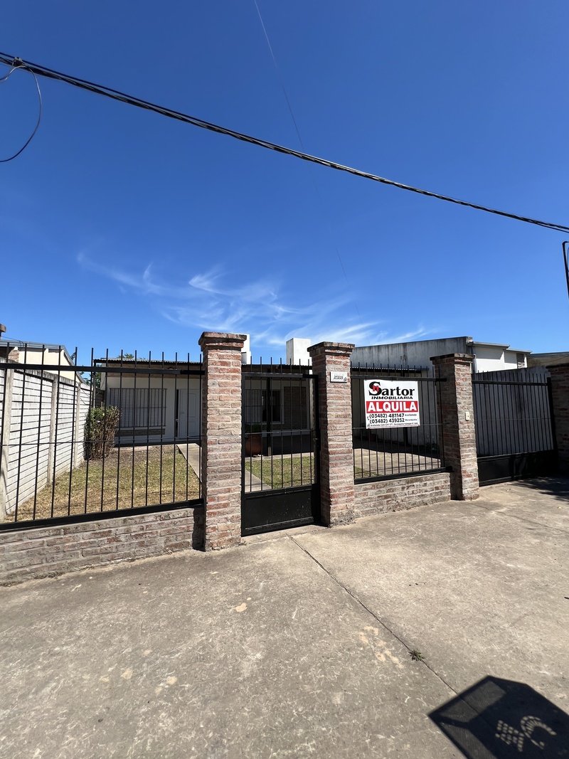 Casa en Alquiler — Calle 42 2560, Reconquista, Santa Fe